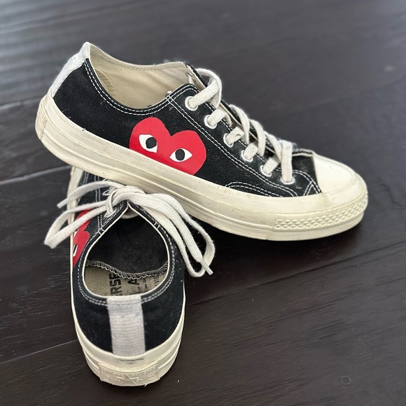 Comme des Garcons Black and White Sneakers with Red Heart - Picture 3 of 4